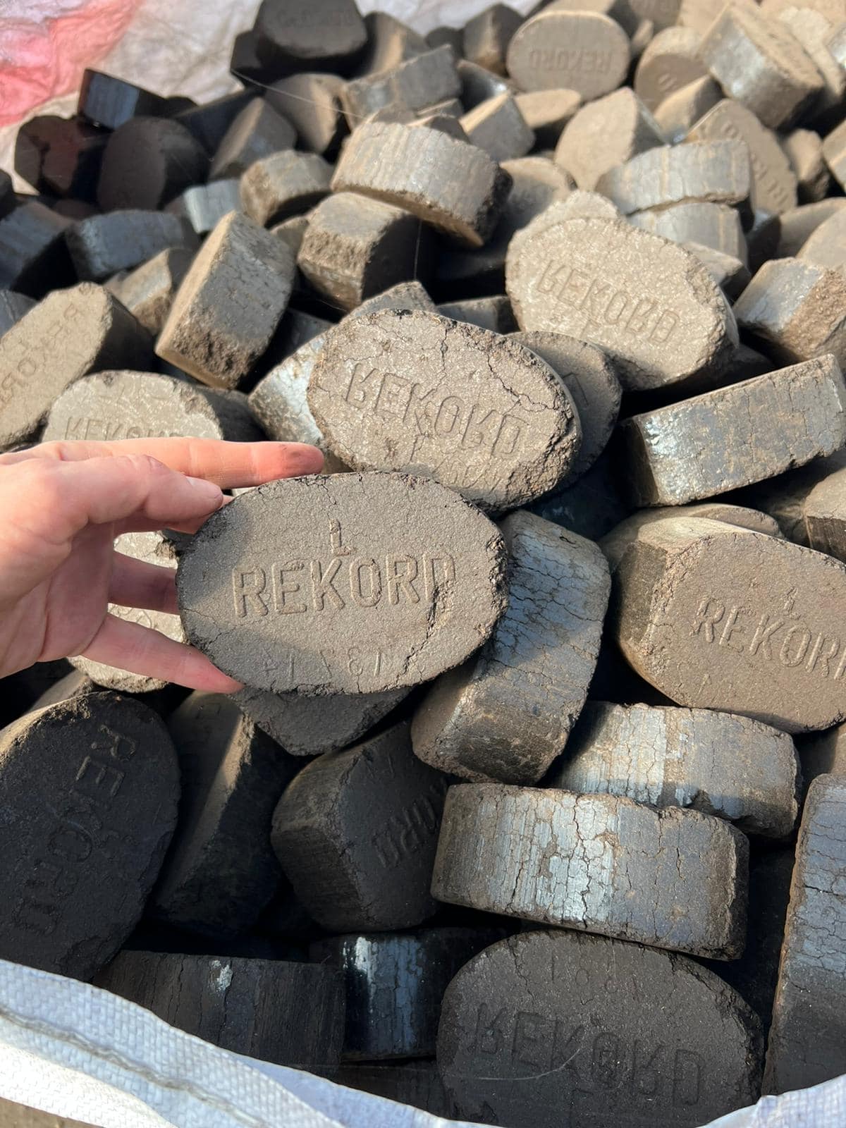 REKORD 500 kg Kohle-Briketts